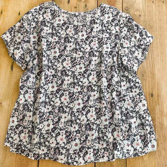 Liberty for‎ London 100% Linen Floral Top XL Gray Red White Short Sleeve - Picture 1 of 6